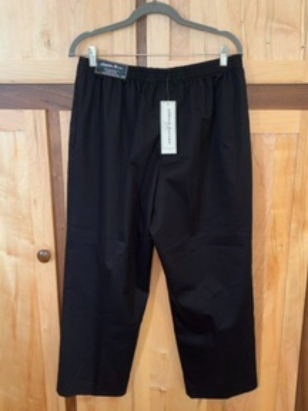 NWT Alfred Dunner Classic Fit Women's Pull On Black Pants -14P